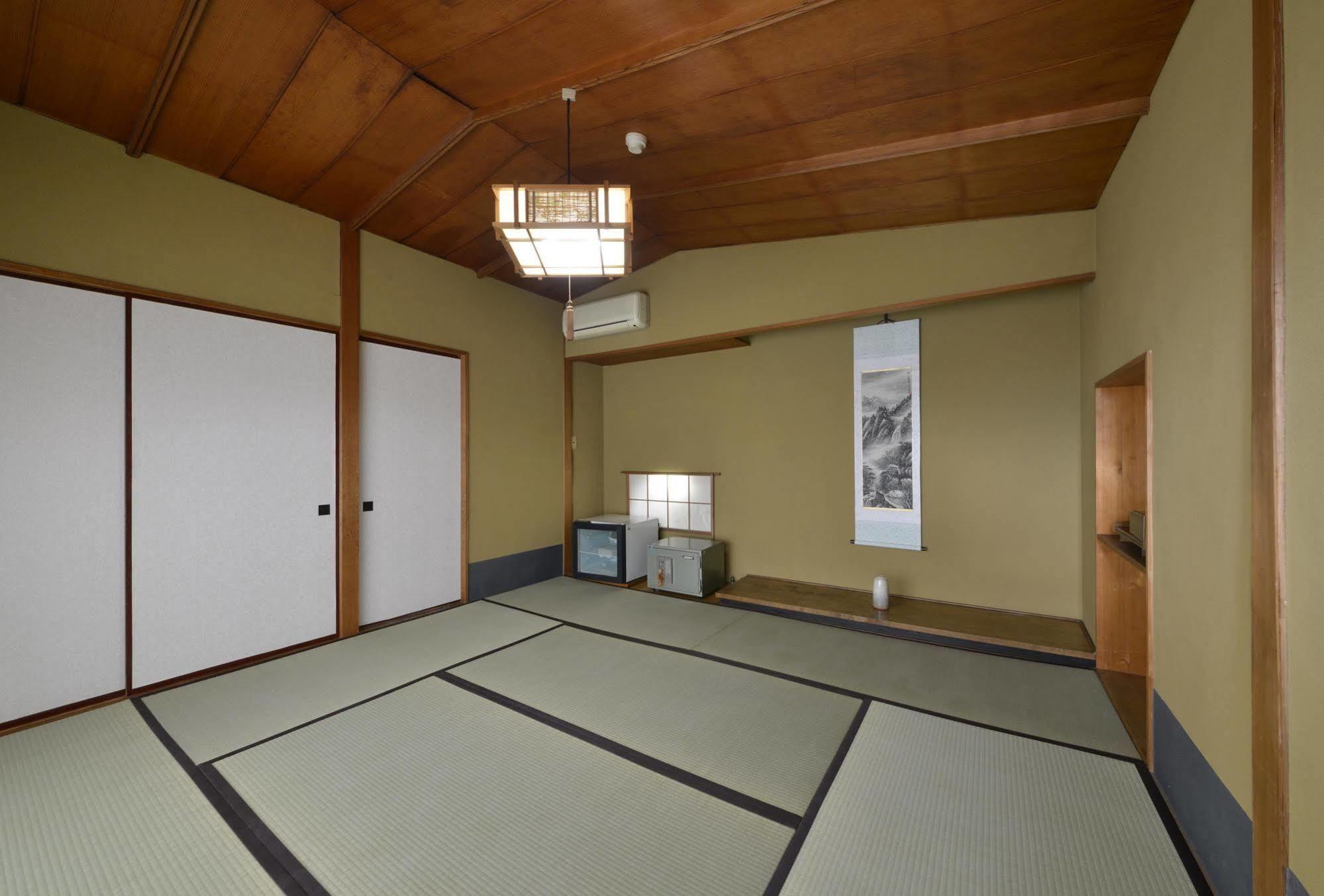 Zen Hostel Yamanouchi  Exterior foto