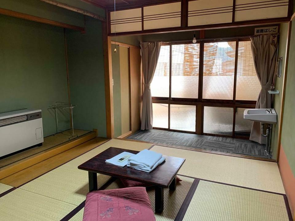 Zen Hostel Yamanouchi  Exterior foto